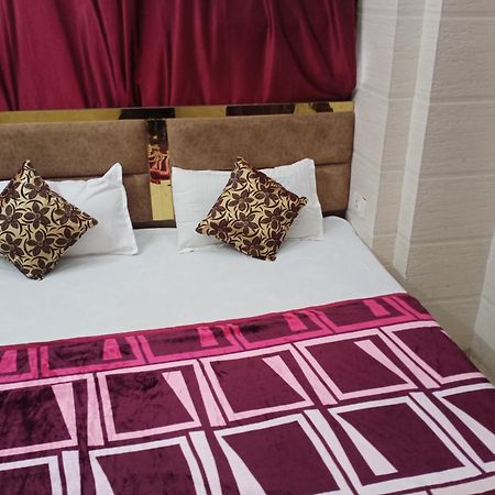 Arora Guest House Amritszár Kültér fotó